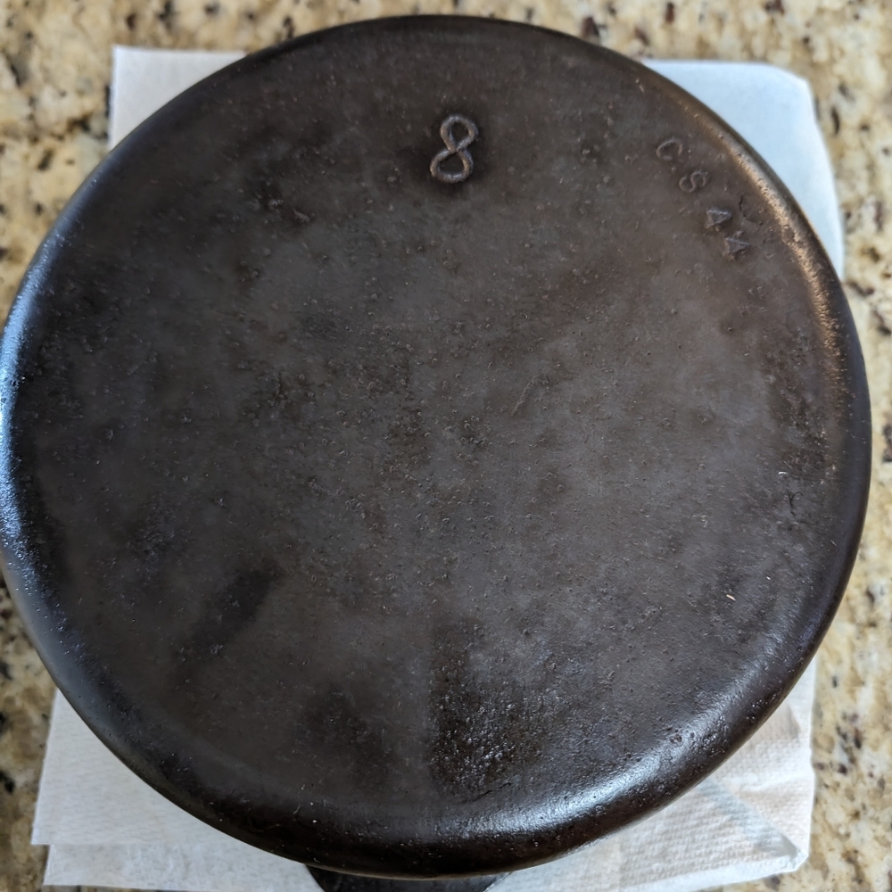 ANTIQUE cast iron pot no lid